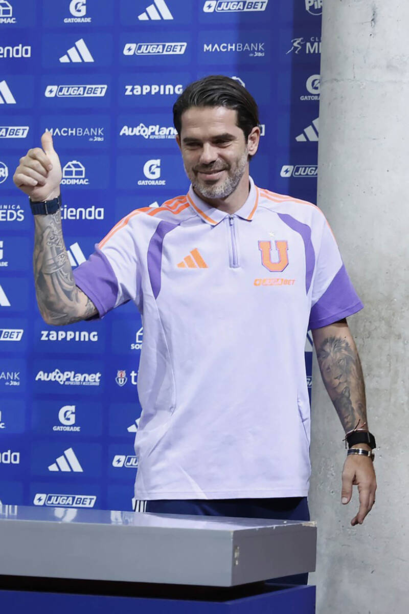 Fernando Gago (8).jpg