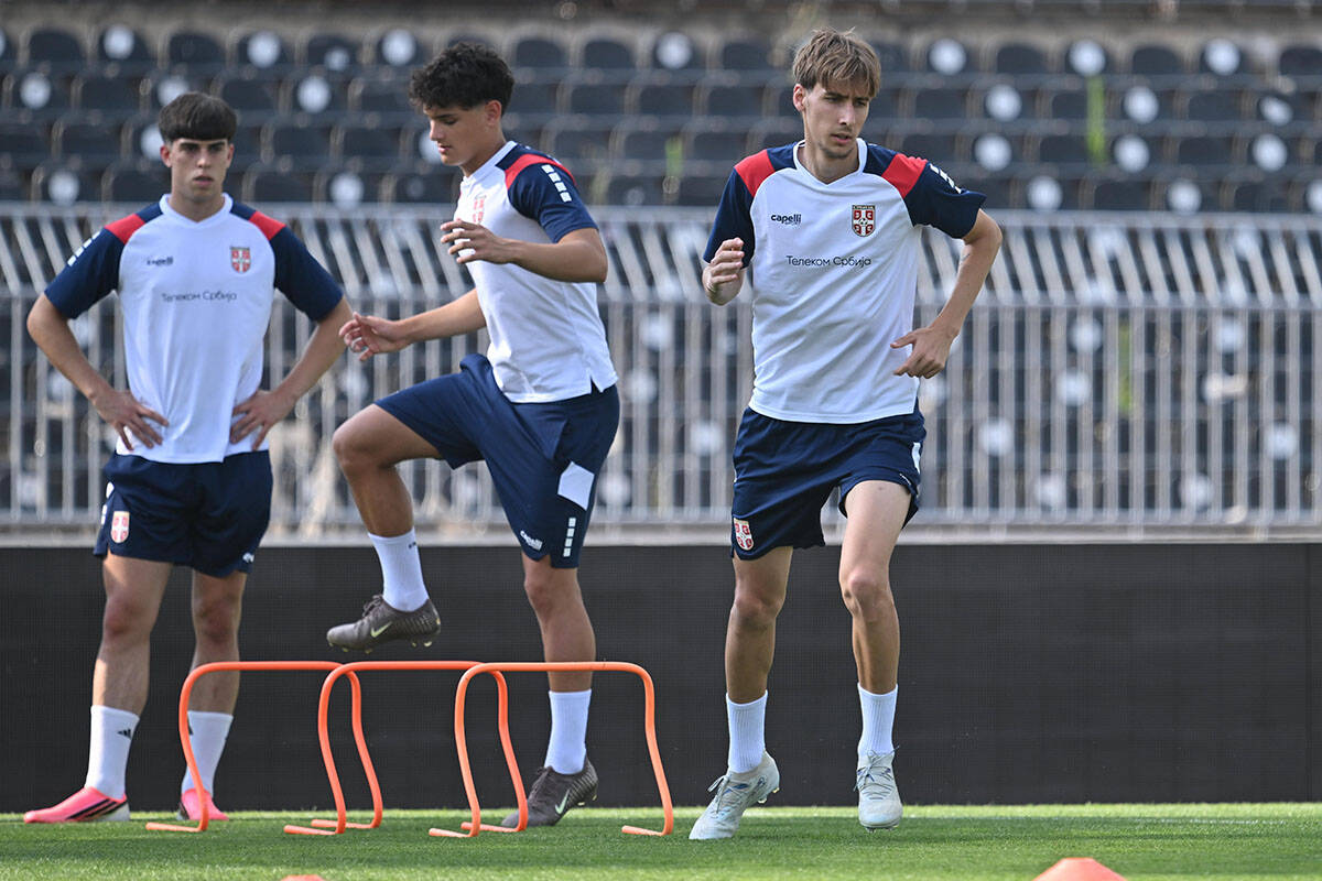 TRENING fudbalera U19 reprezentacije Srbije na stadionu Partizana,  (13).jpg