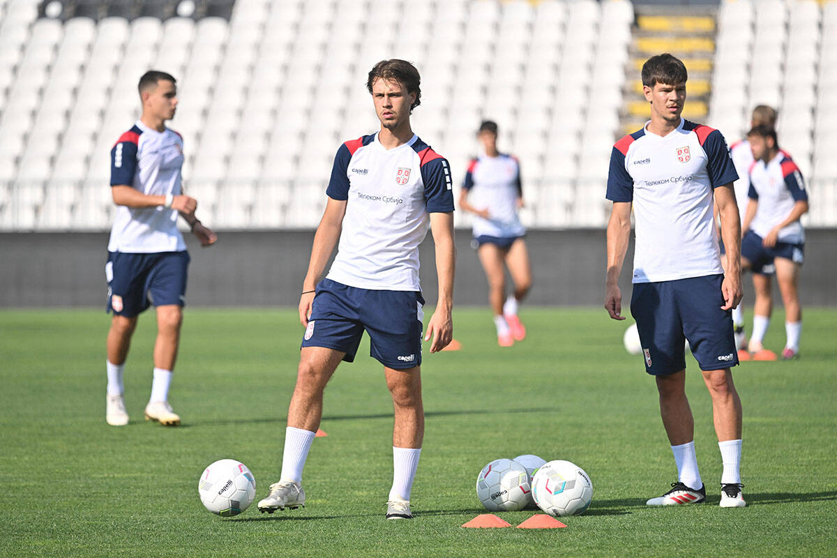 TRENING fudbalera U19 reprezentacije Srbije na stadionu Partizana,  (14).jpg