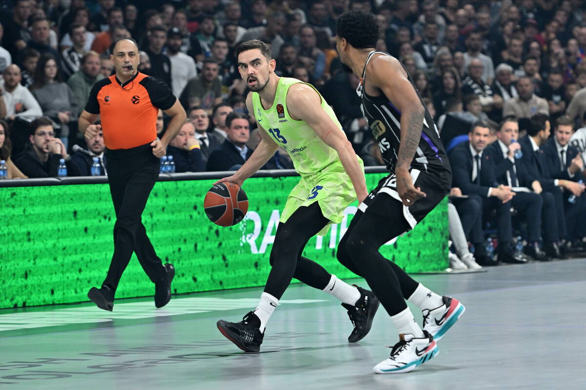 Tomaš Satoranski igra protiv Sterlinga Brauna