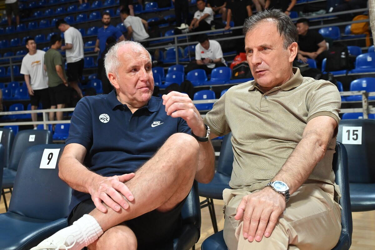 Željko Obradović i Vlade Androić na trenerskoj klinici Dušan Ivković u Pioniru