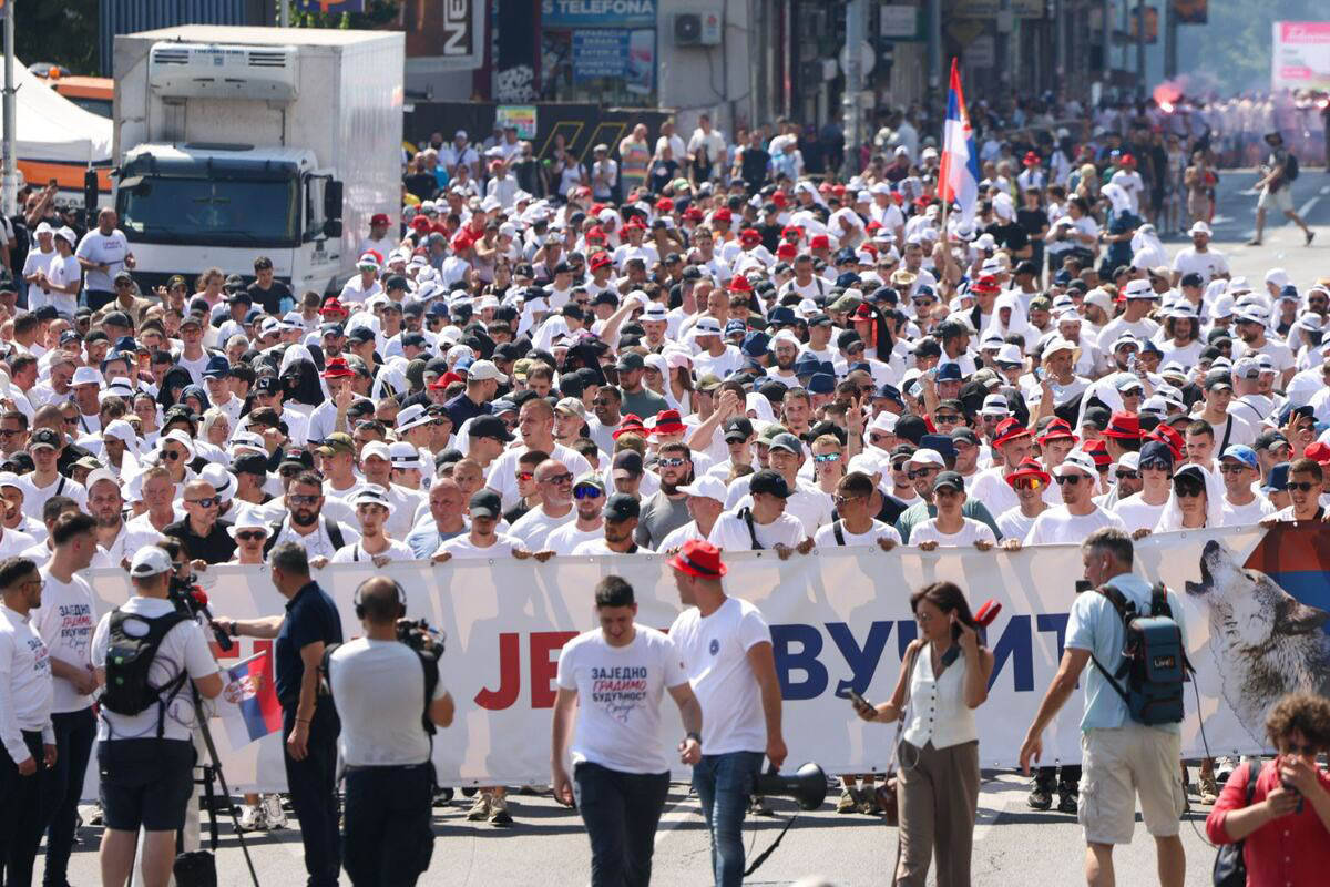 Korteo skup 27. jun 2.jpg
