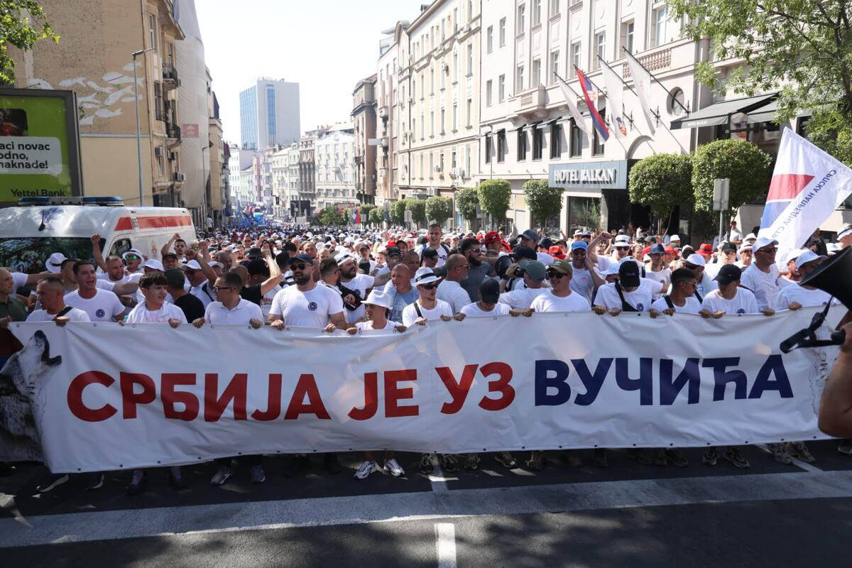 Korteo skup 27. jun 4.jpg