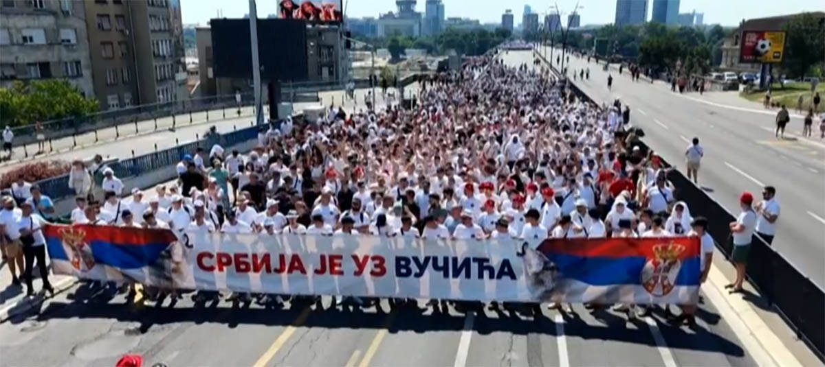 Korteo skup 27. jun 13.jpg