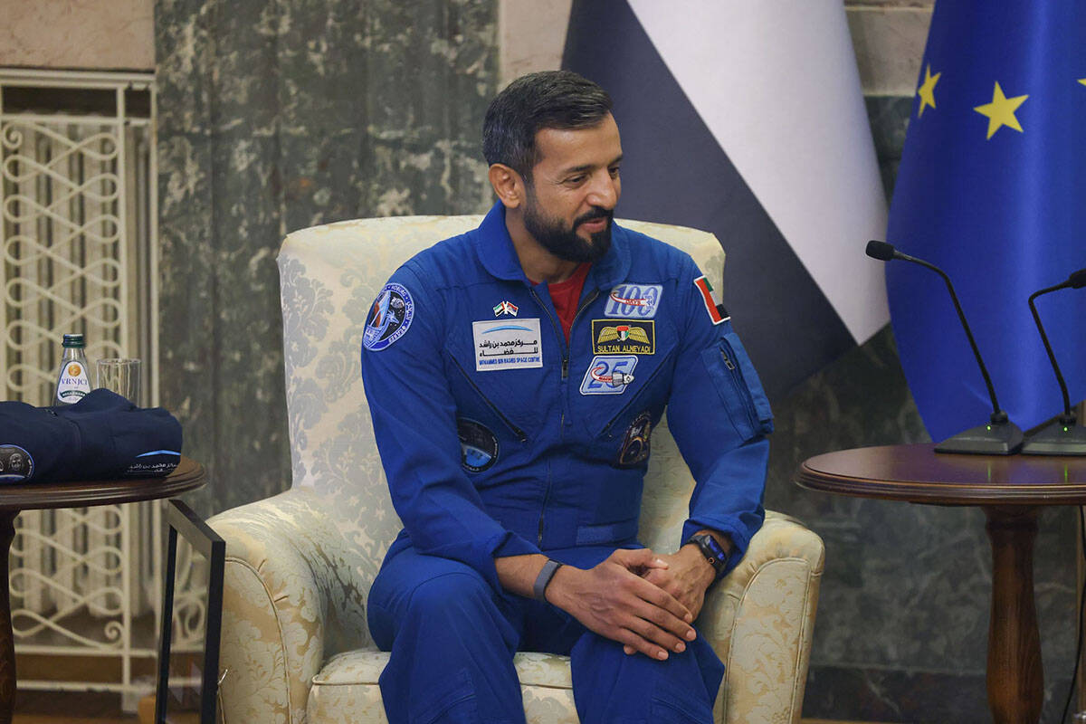 Aleksandar Vučić sa ministrom omladine UAE i prvim arapskim astronautom