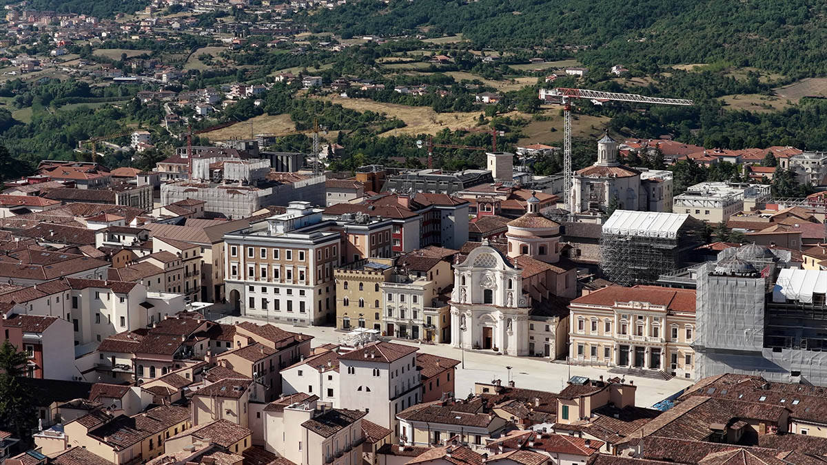 Abruco, Italija