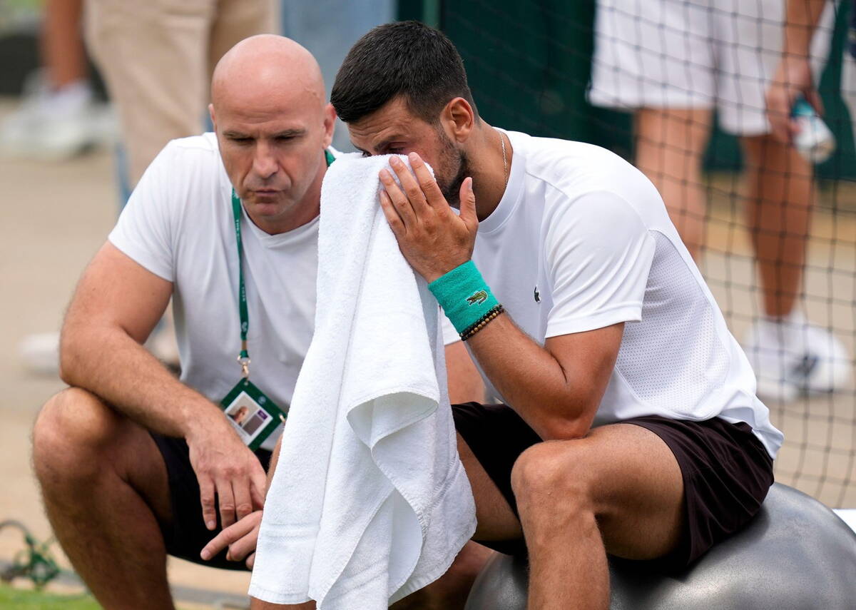 Novak Đoković i Konstantin Stojanov na Vimbldonu