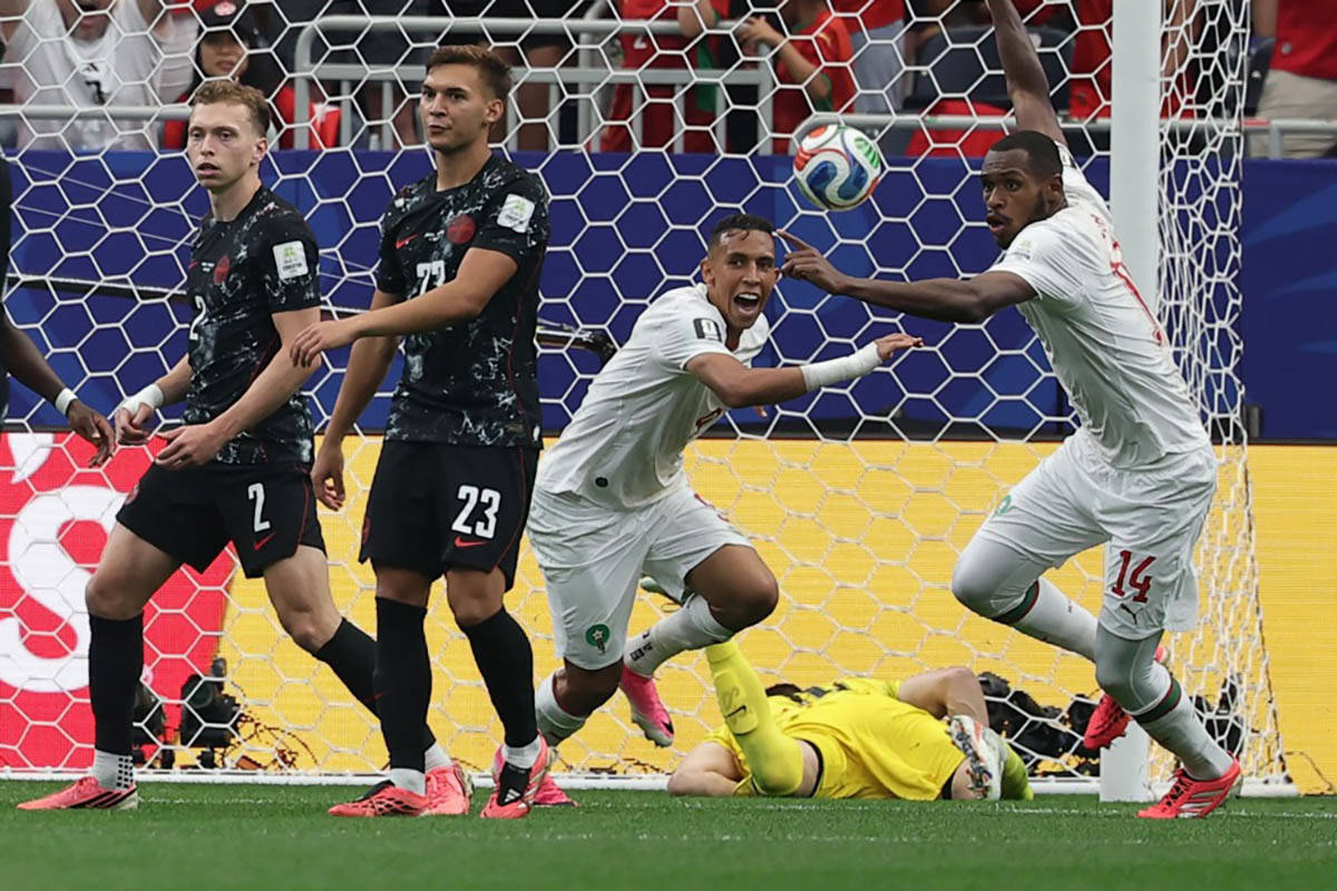 Maroko slavlje gol (9).jpg