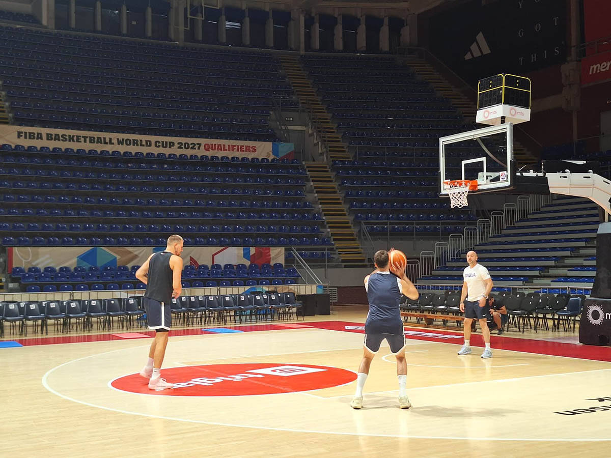 Trening reprezentacije Srbije pred Bosnu (10).jpg