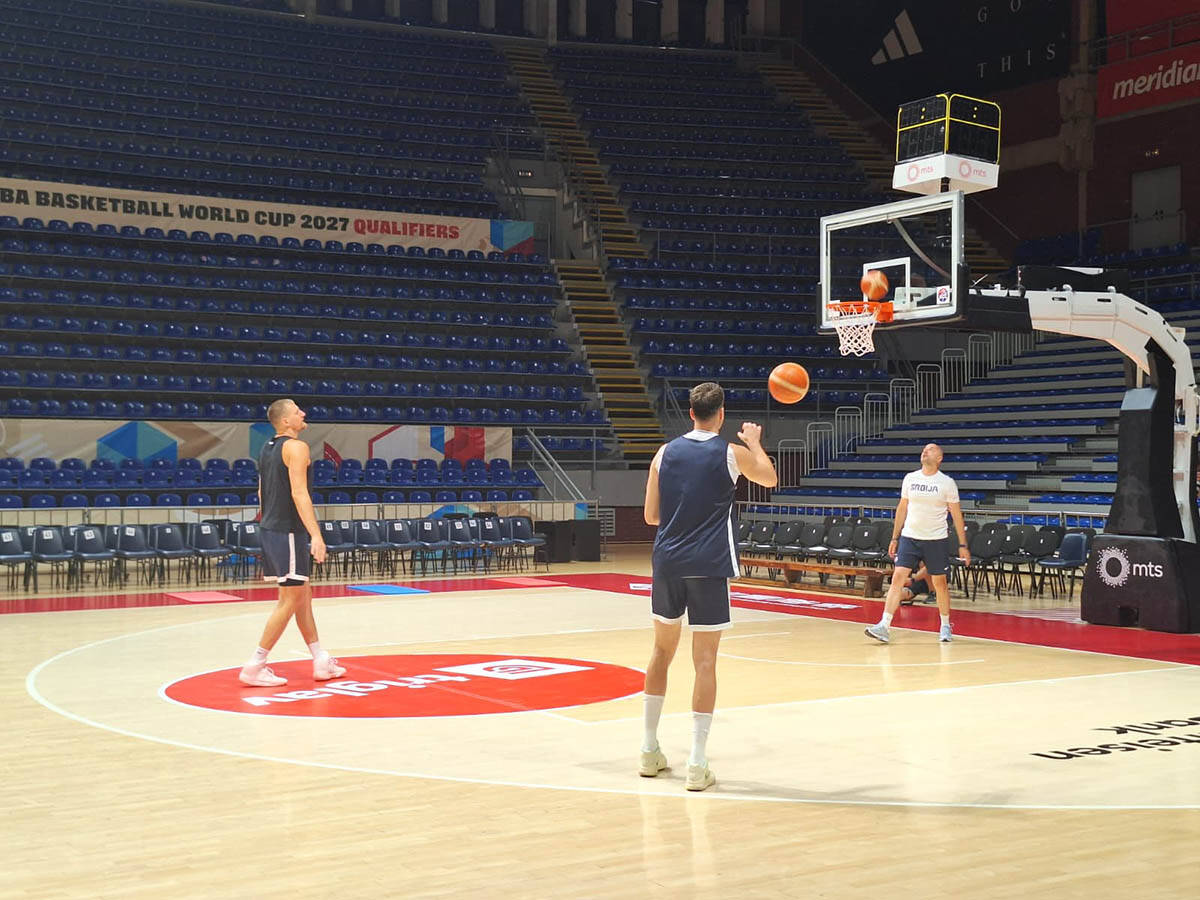 Trening reprezentacije Srbije pred Bosnu (11).jpg