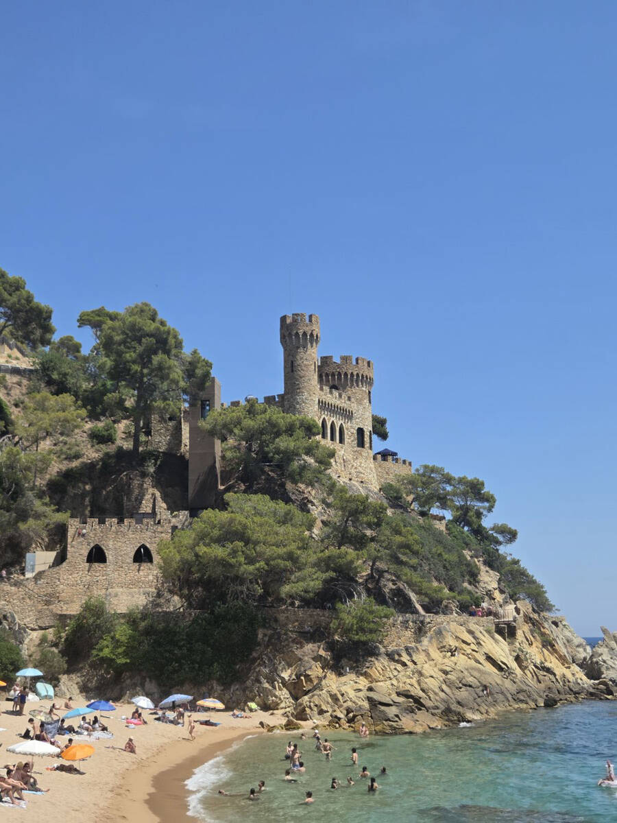 Ljoret de Mar gradska plaža (8).jpg