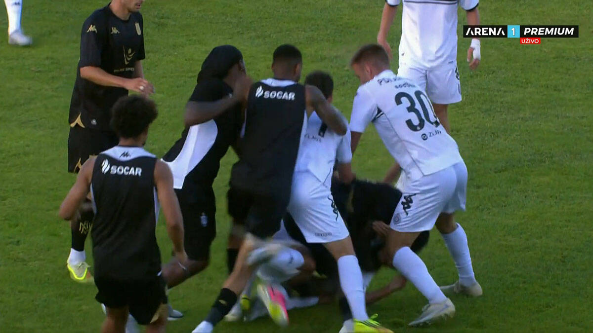 Stefan Milić i Sambo tuča na Partizan - Nefči (4).jpg