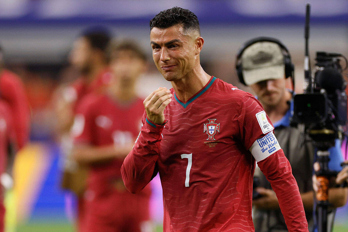 Kristijano Ronaldo plače (7).jpg