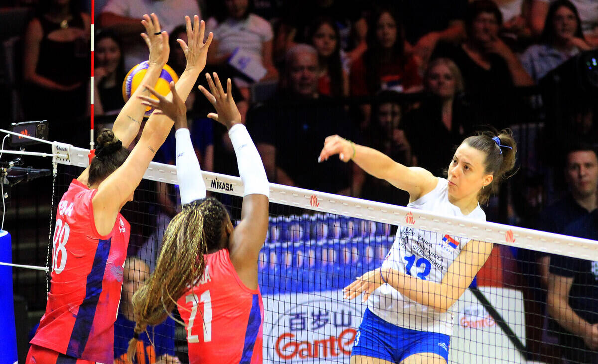 SRB_VS_FRA190.jpg