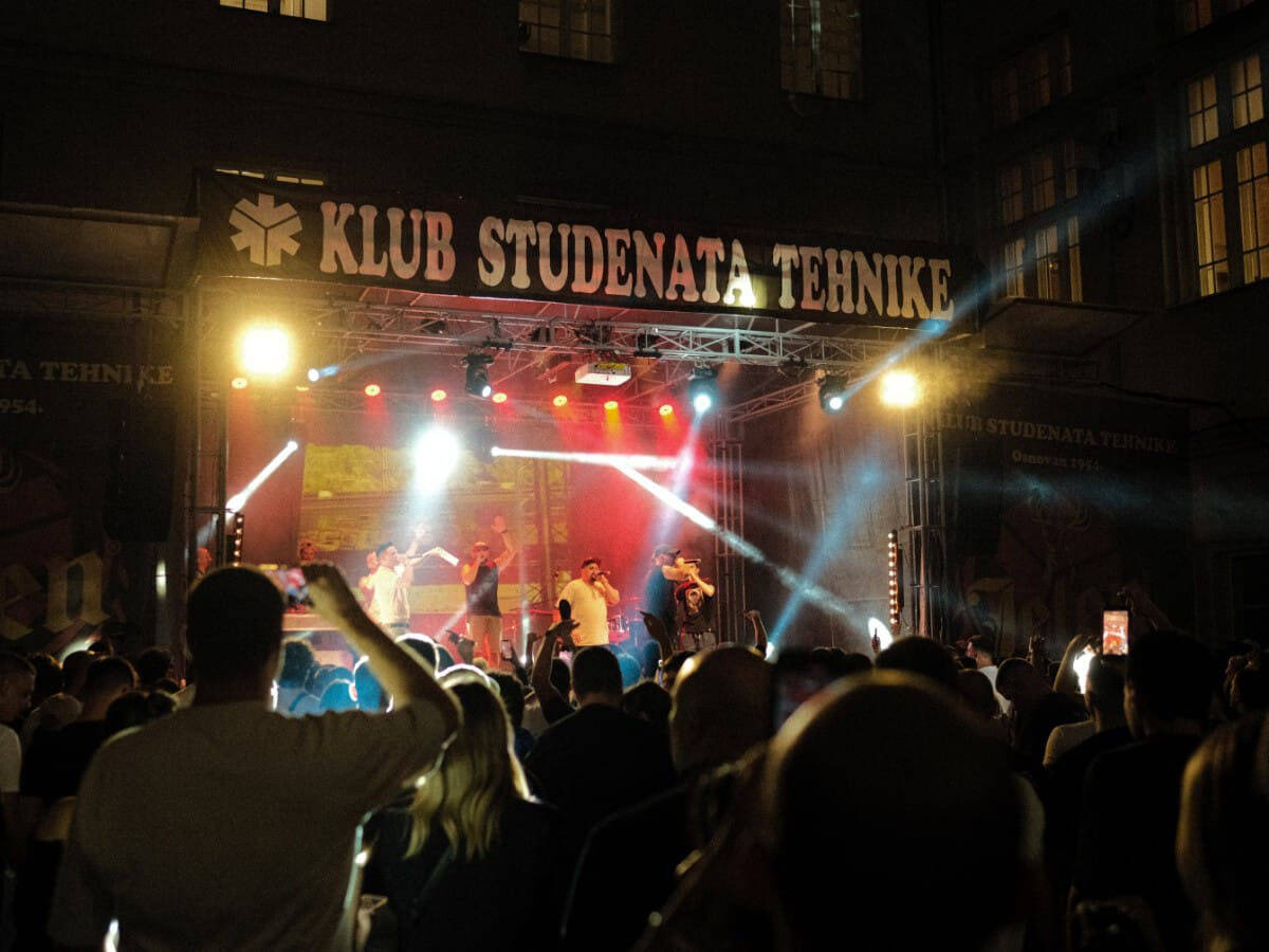 Juice koncert KST bašta (22).jpg