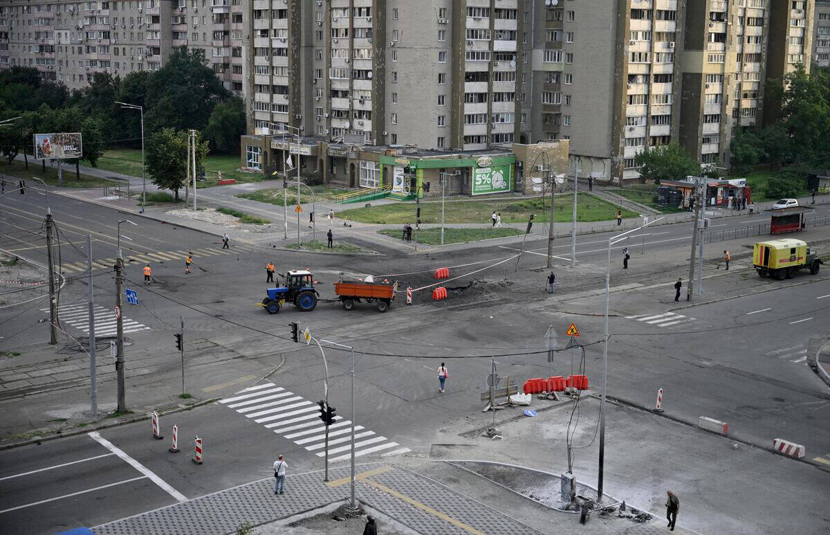 Ruski napad balističkim raketama na Kijev (1).jpg