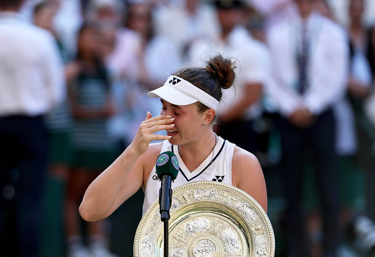 Linda Noskova šampionka Vimbldona 7.jpg