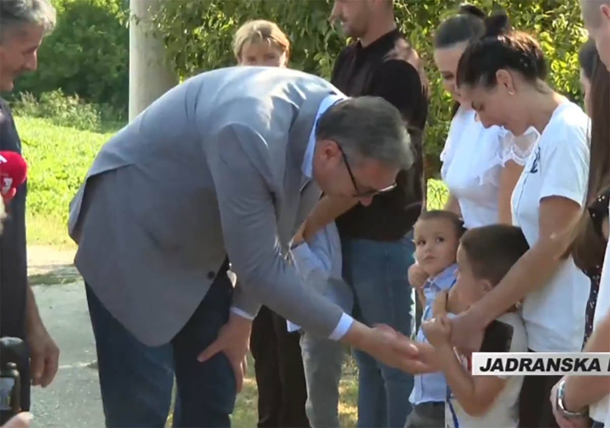 Aleksandar Vučić3.jpg