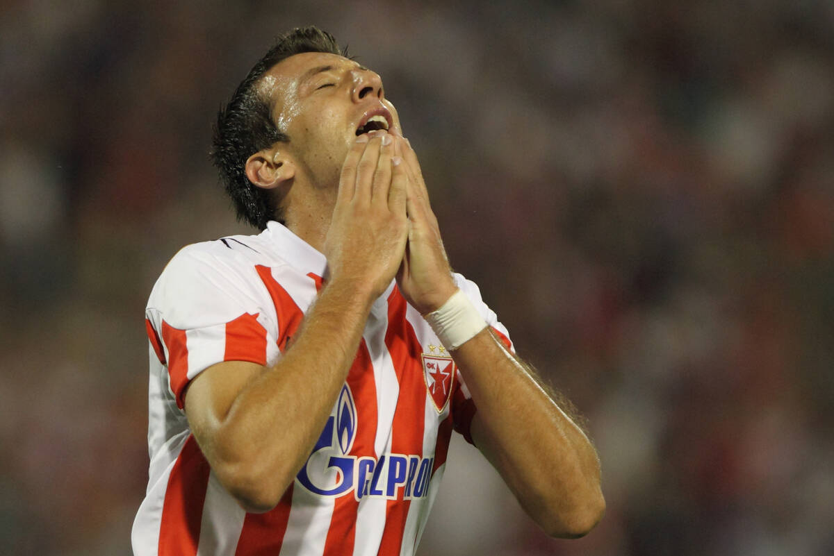 Crvena Zvezda - Bordo (5).JPG