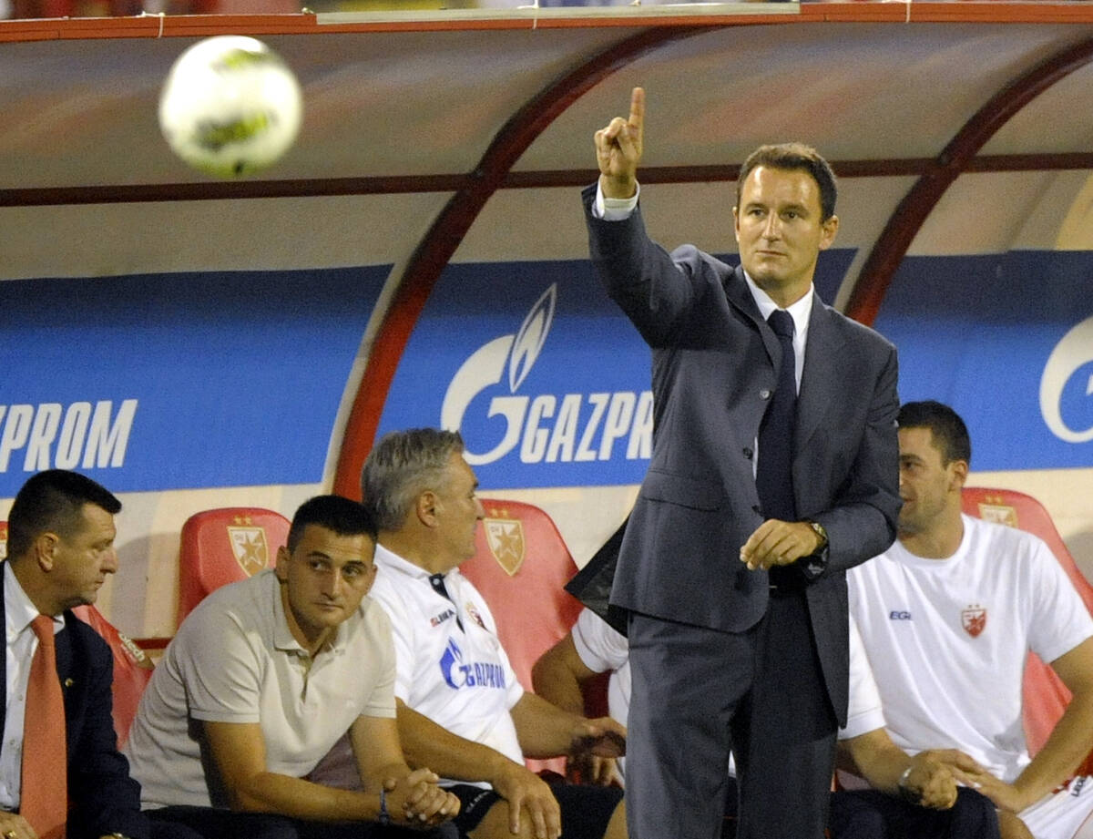Crvena Zvezda - Bordo (9).jpg