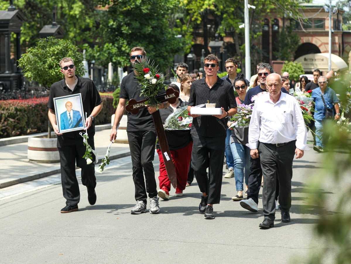 Povorka sahrana Andrija Bajić (3).jpeg