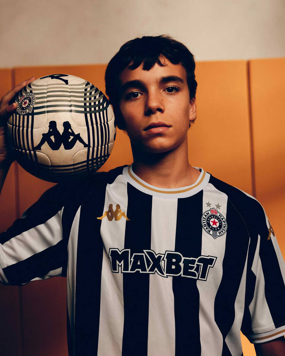 FK Partizan predstavio dresove za novu sezonu