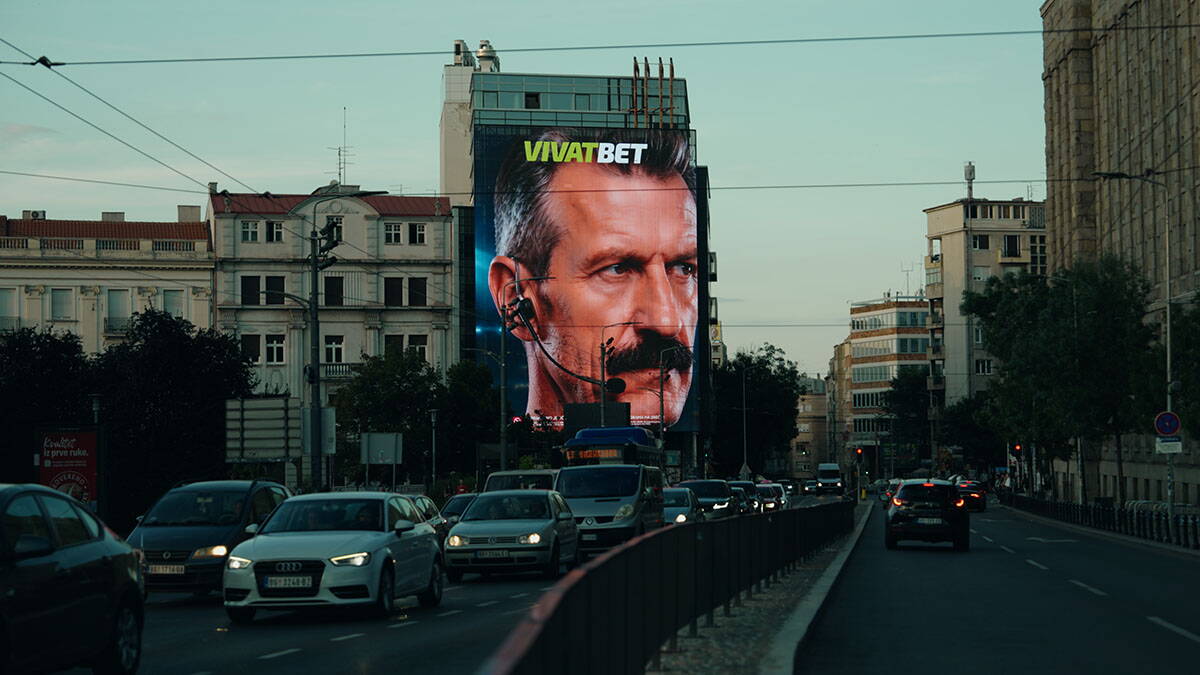 Simbol fer-pleja u centru grada: Svi su primetili zeleni karton na beogradskim ulicama