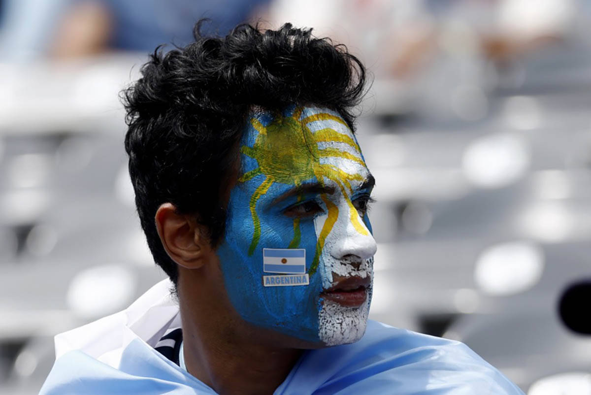navijači pred meč Španija - Argentina