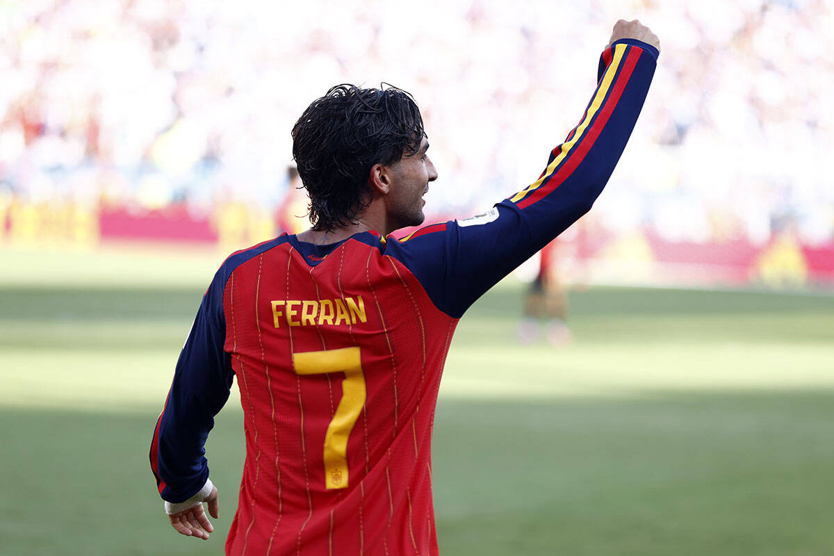 Feran Tores (4).jpg