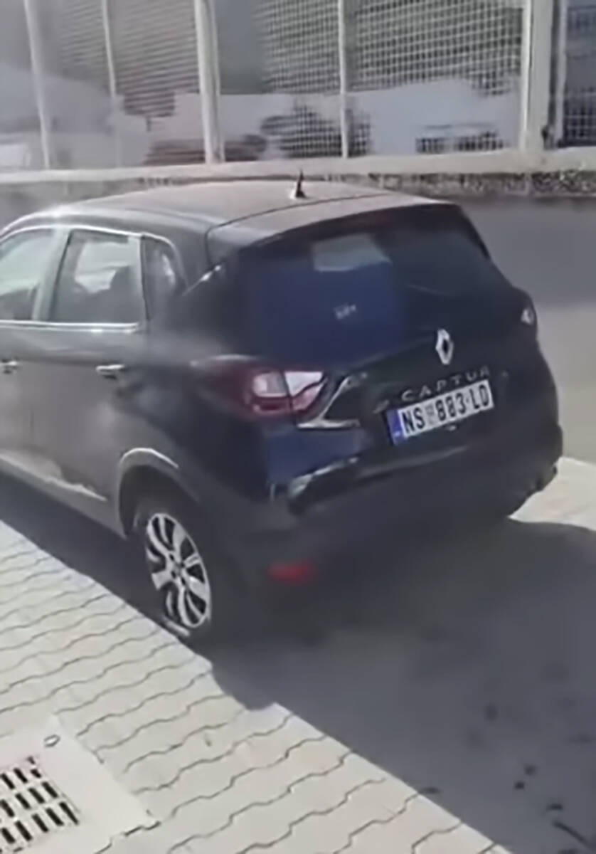 Demolirani automobili u Novom Sadu  (2).jpg