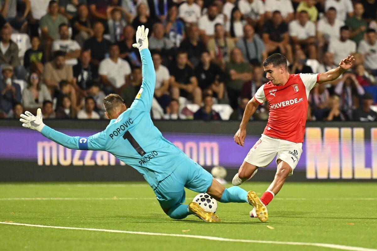 Železničar - Braga6.JPG
