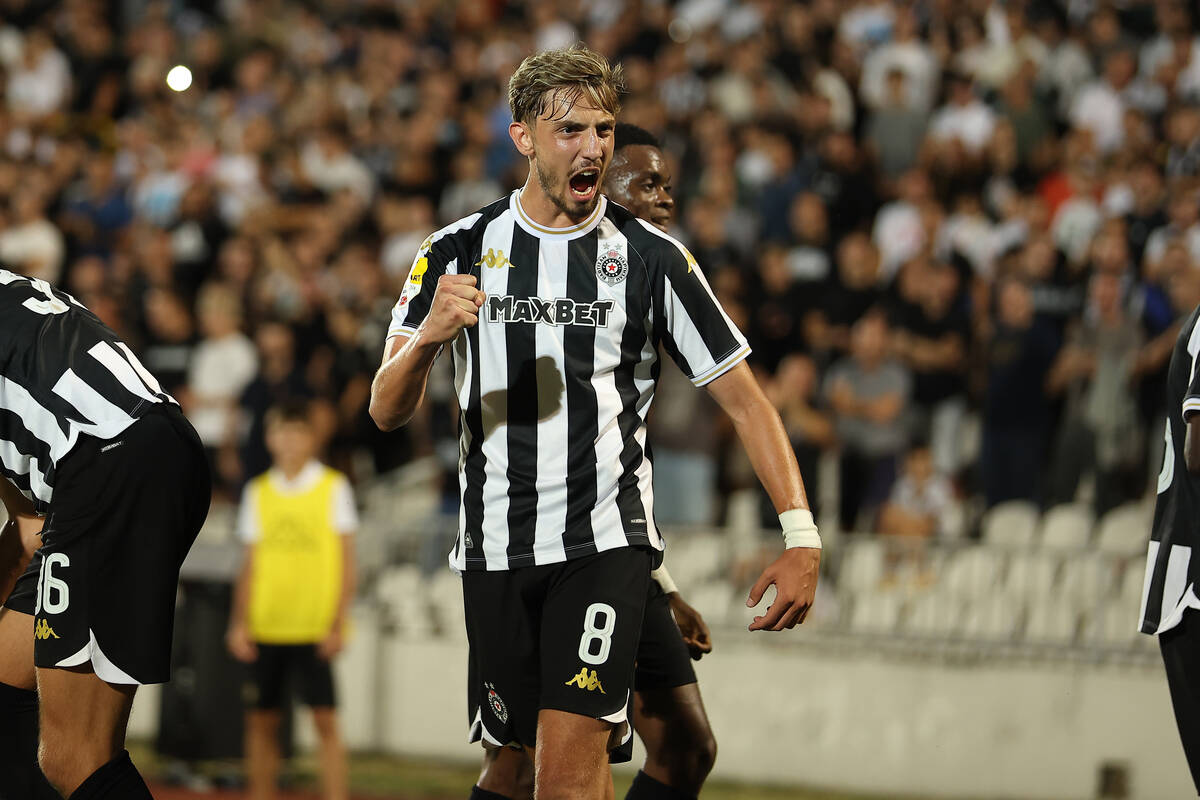 Partizan - Una Štrasen (2).jpg