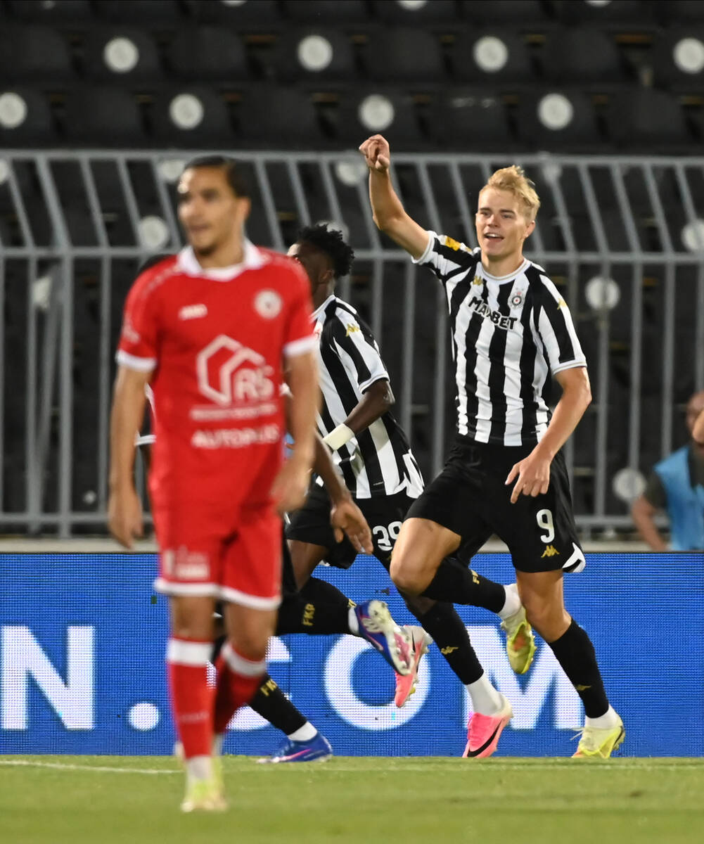 Partizan - Una Štrasen (4).jpg