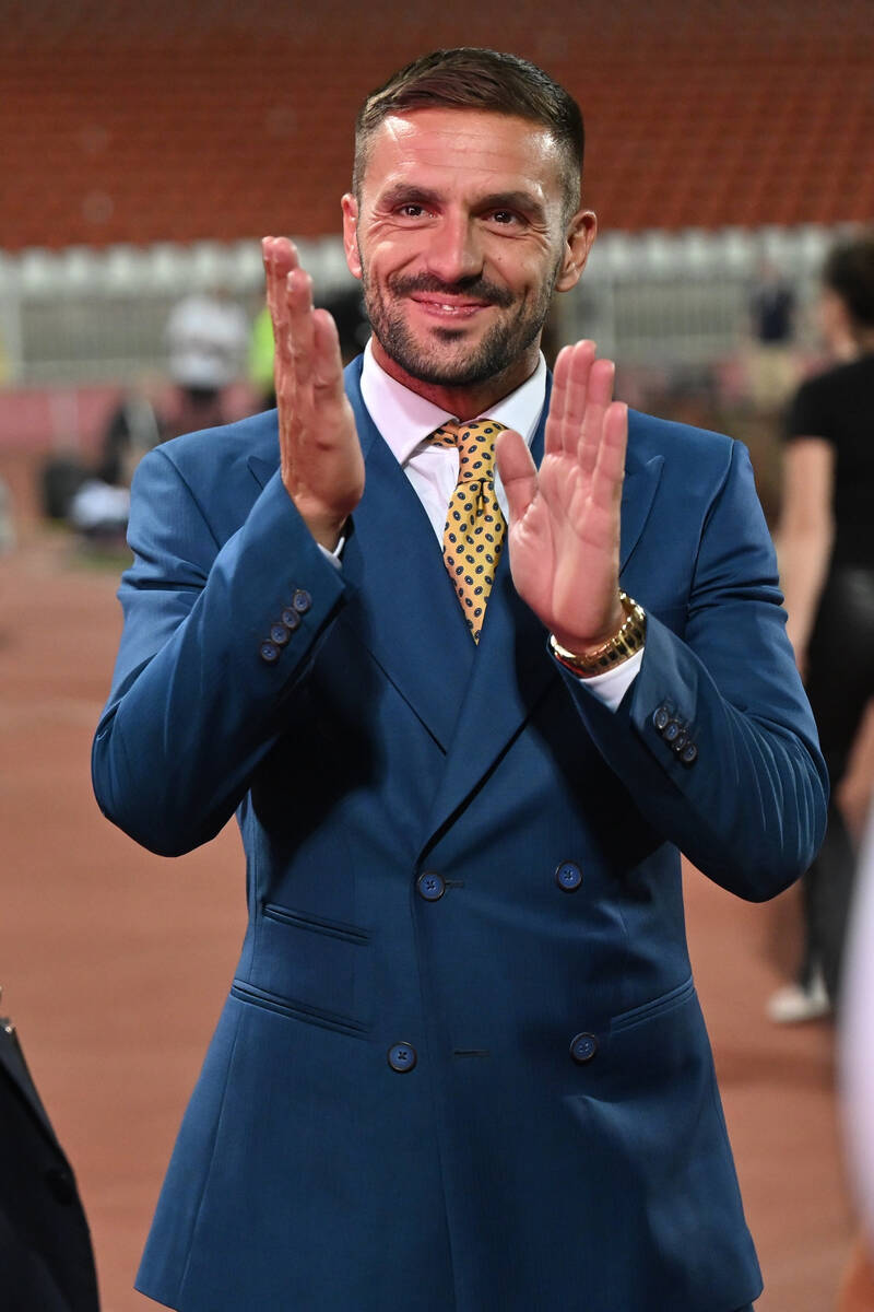 Dušan Tadić (2).jpg