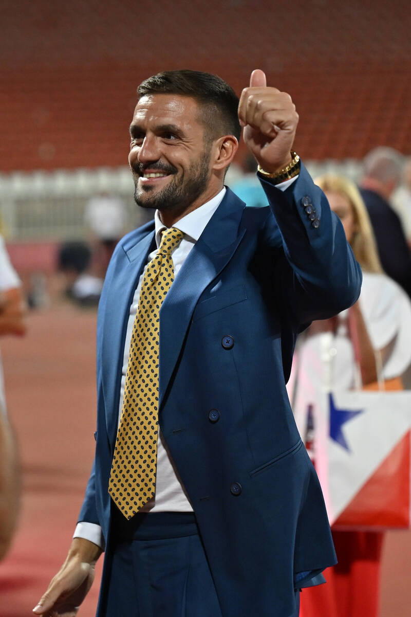 Dušan Tadić (5).jpg