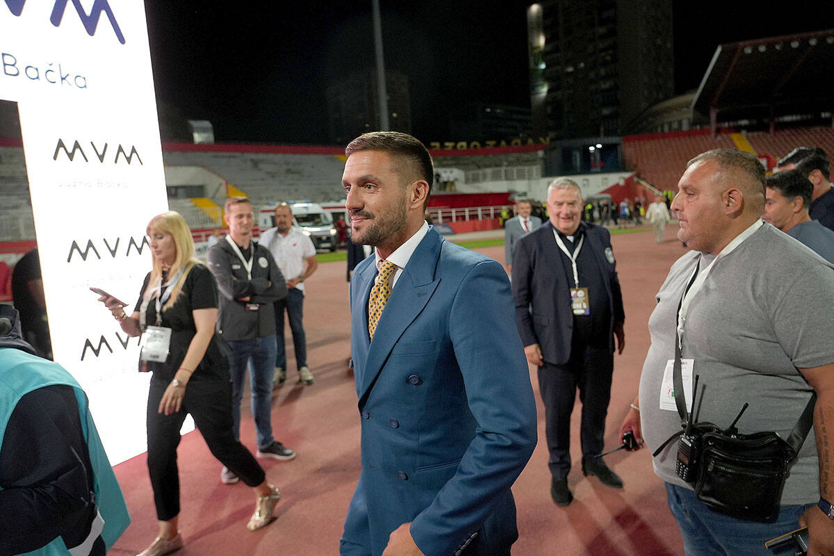 Dušan Tadić (1).jpg