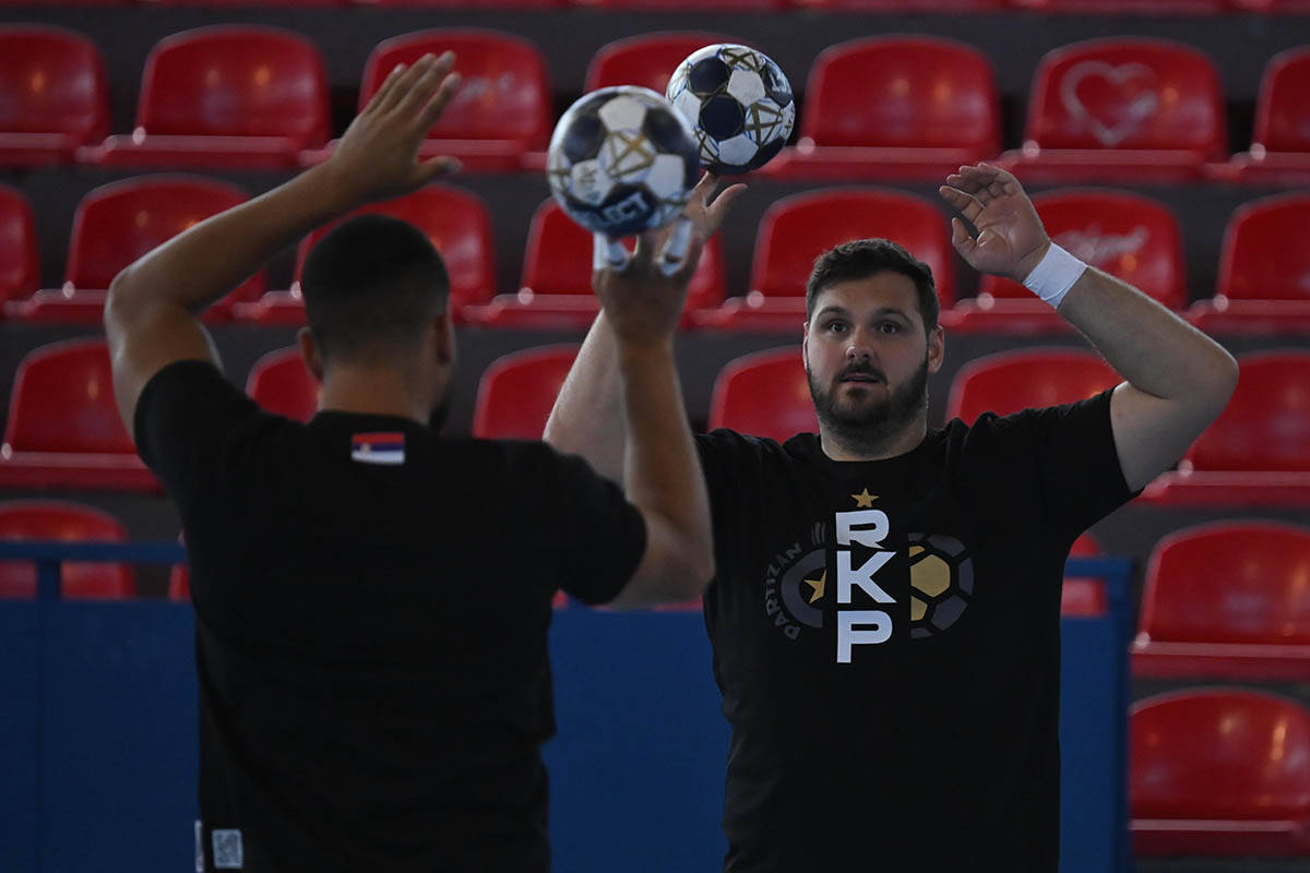 RK Partizan početak priprema (3).jpg