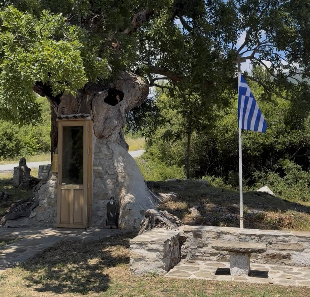 kapela Svetog Pajsija (5).jpg