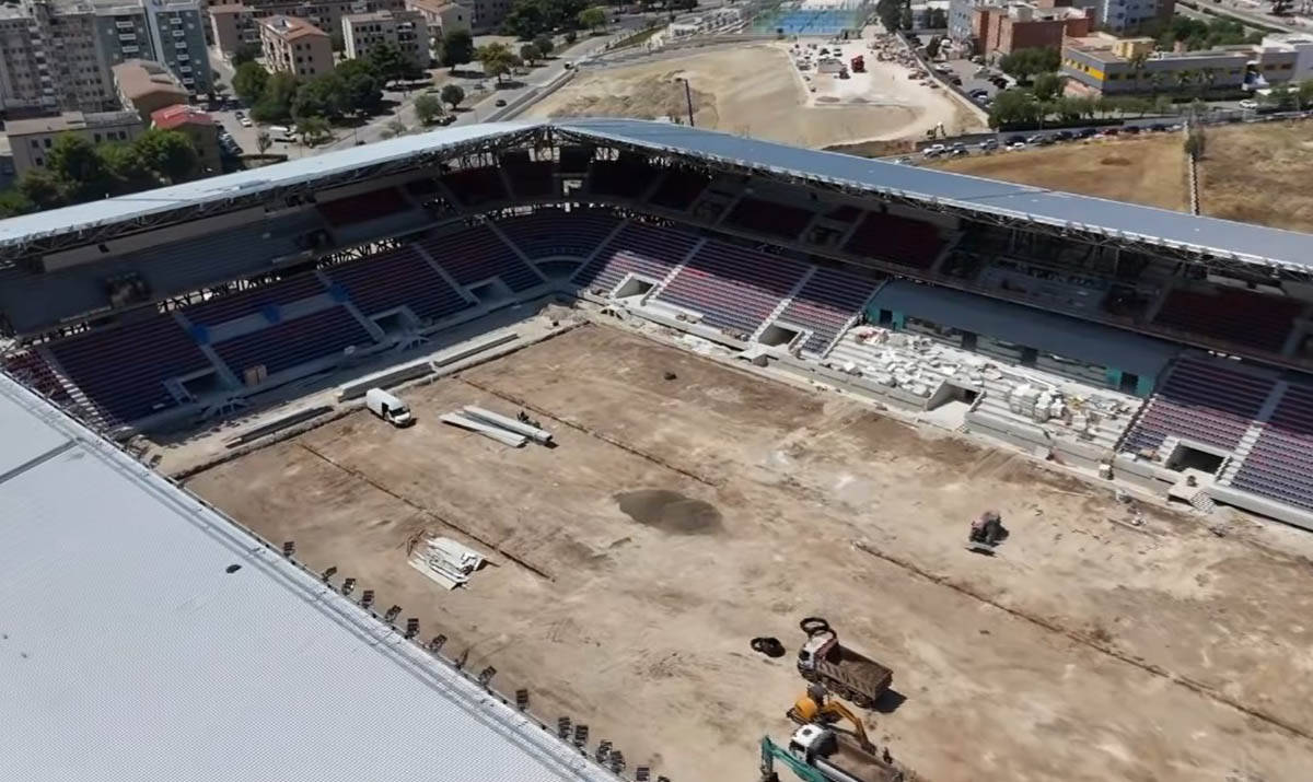stadion Taranto (8).jpg