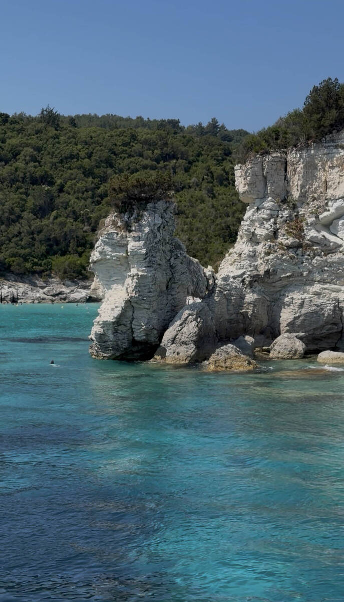 Antipaxos (7).jpg