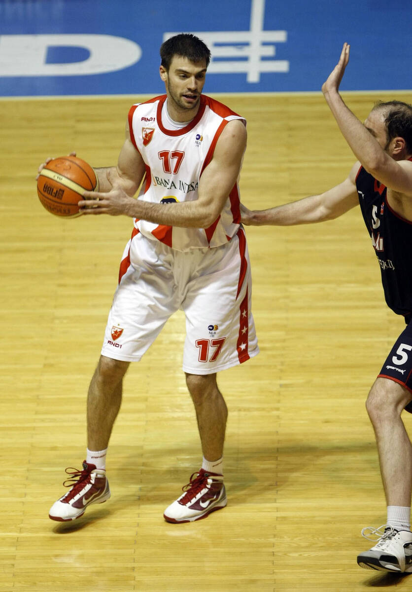 Oliver Stević (1).jpg