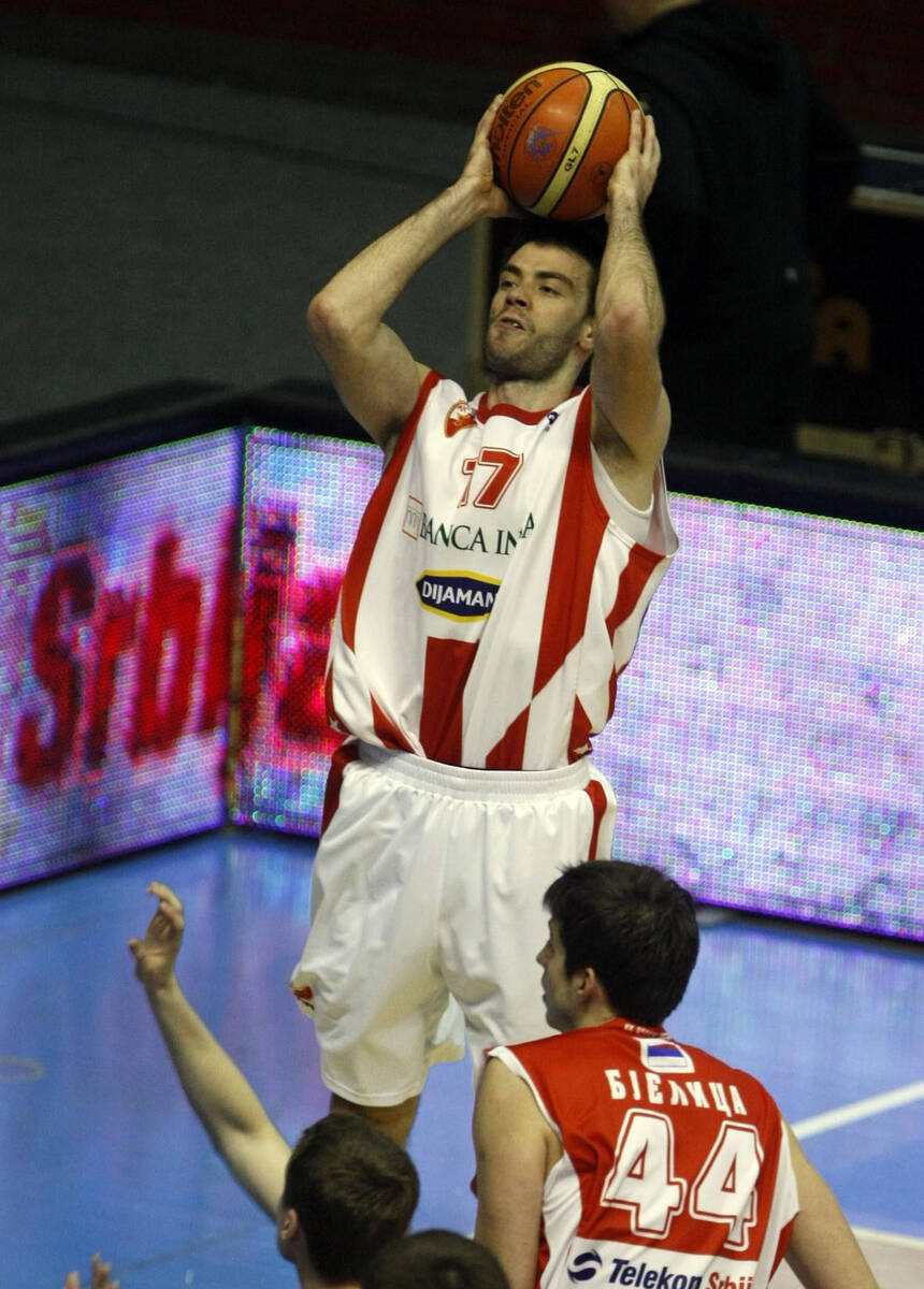 Oliver Stević (2).jpg