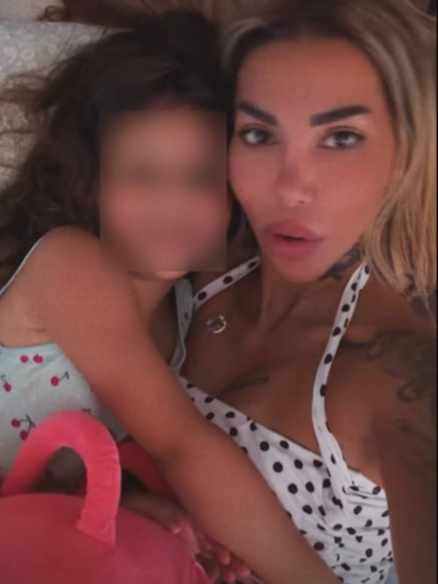 Aneli Ahmić ćerka Nora1.jpg