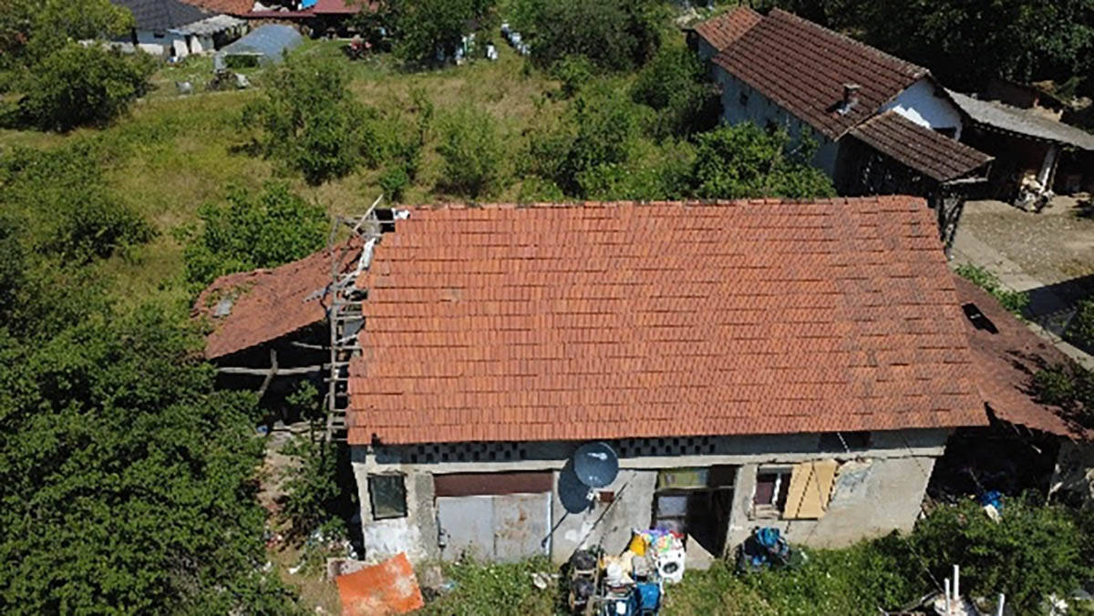 Humanitarna akcija za devojčicu Srnu (1).jpg