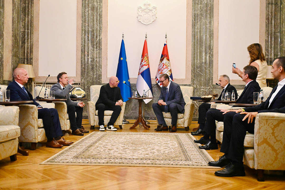 Aleksandar Vučić i Dejna Vajt (1).jpg