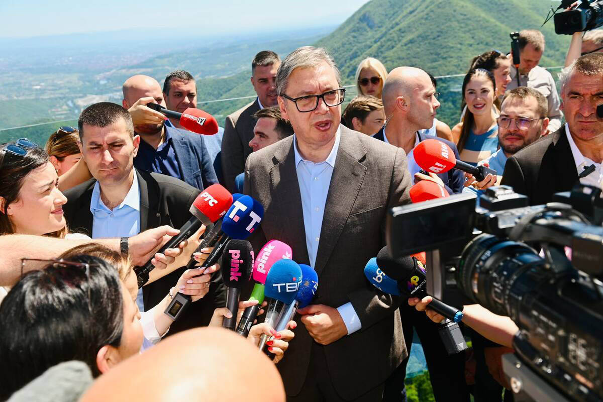 Vučić na Kablaru (4).jpg