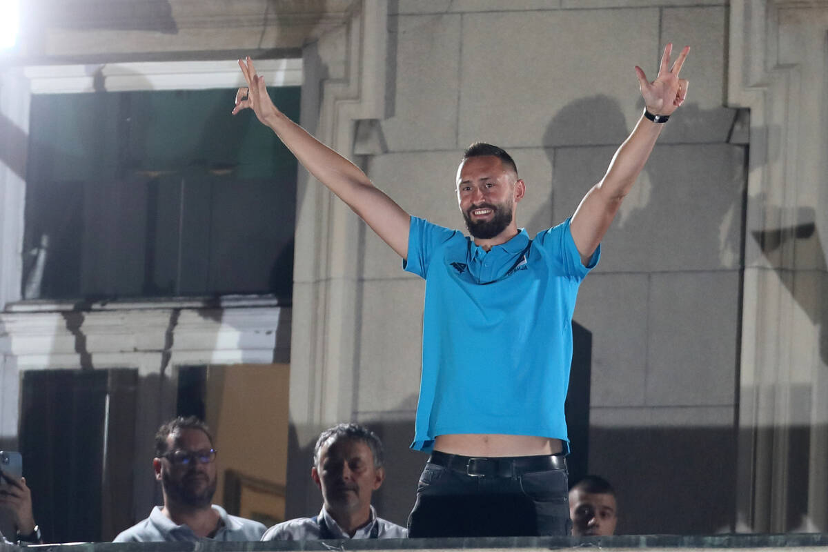 Dejan Majstorović na dočeku u Beogradu