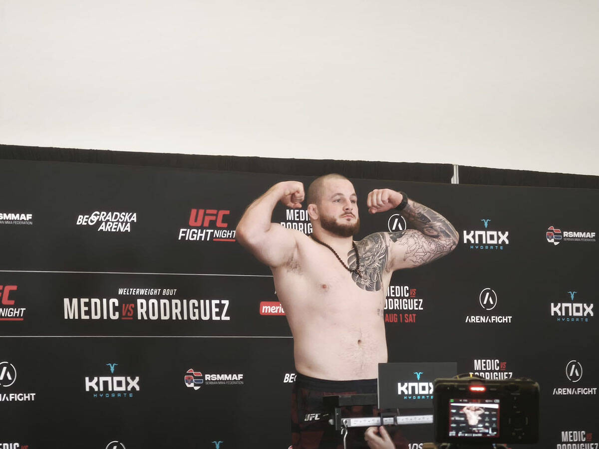 Jovan Leka na merenju pred UFC Beograd.