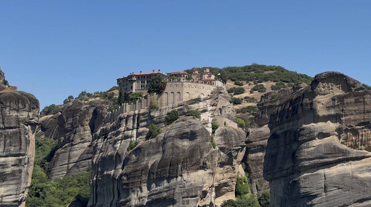 Manastir Meteori (1).jpg