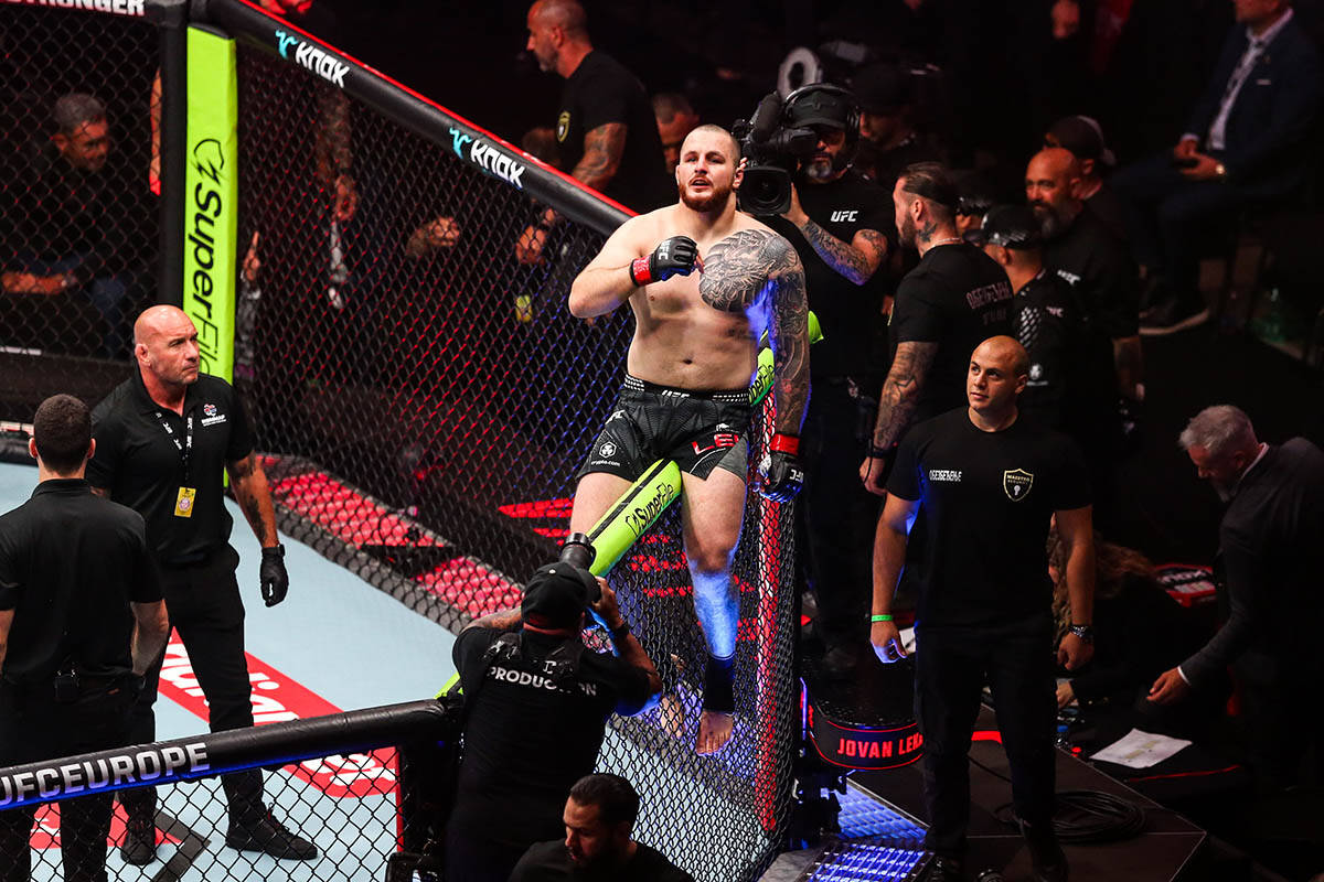 Jovan Leka na UFC Belgrade (2).jpg